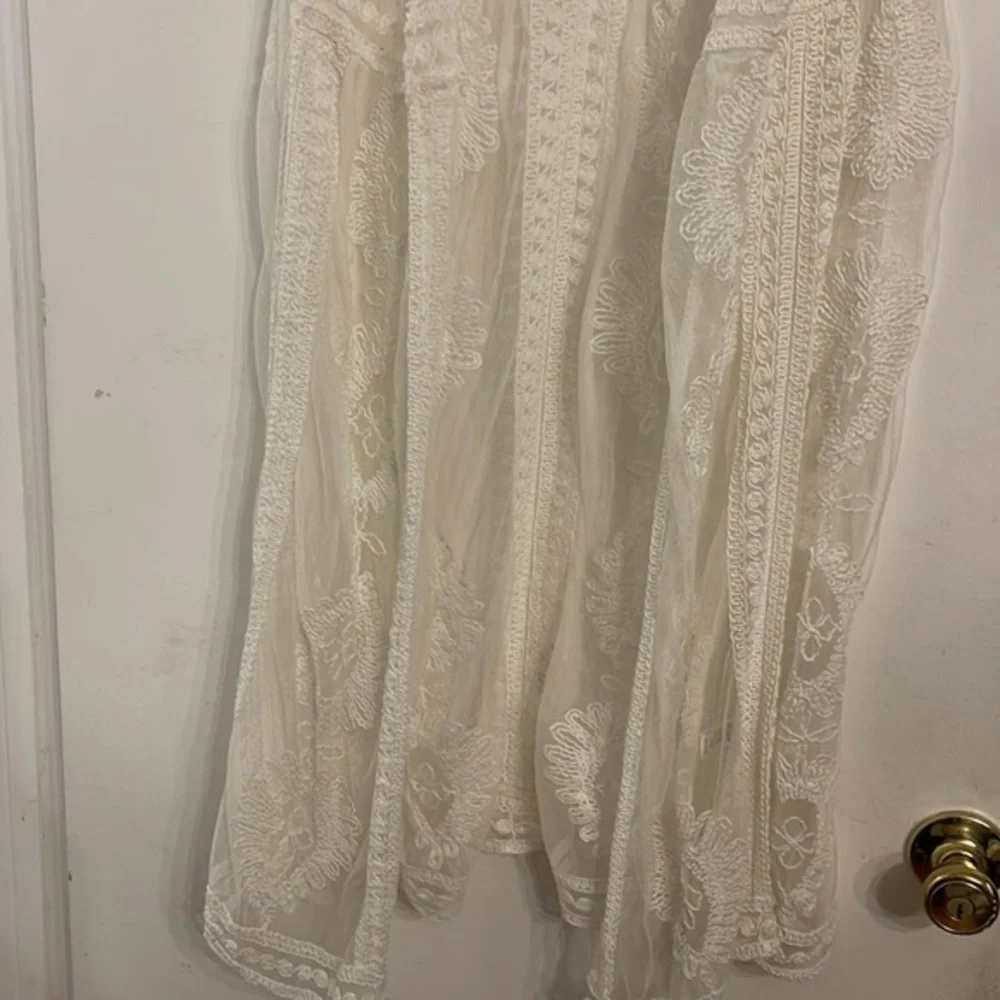Stunning‎ tunic - Picture 3 of 4